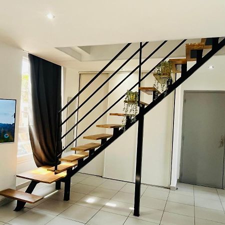 Superbe Duplex Design Neuf 2 Chambres, Climatise Tout Confort, Facile D,Acces Stationnement Gratuit 马赛 外观 照片