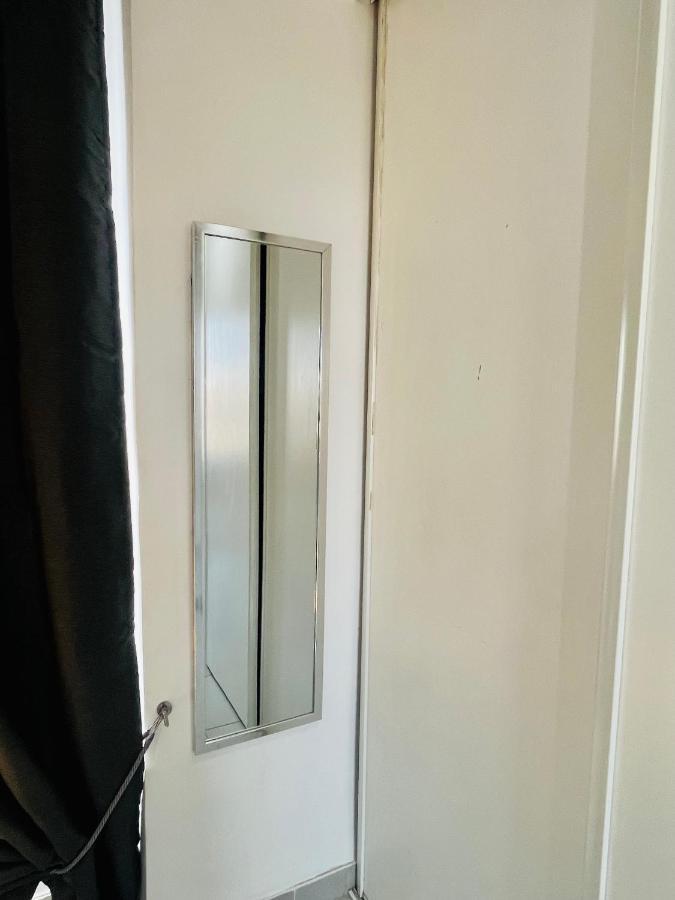 Superbe Duplex Design Neuf 2 Chambres, Climatise Tout Confort, Facile D,Acces Stationnement Gratuit 马赛 外观 照片